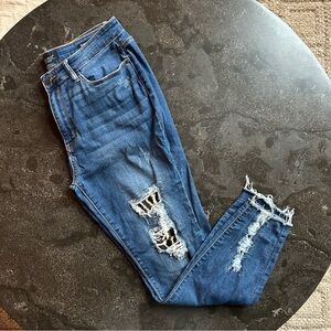 Judy Blue Leopard Patch High Rise Jeans - Size 13/31